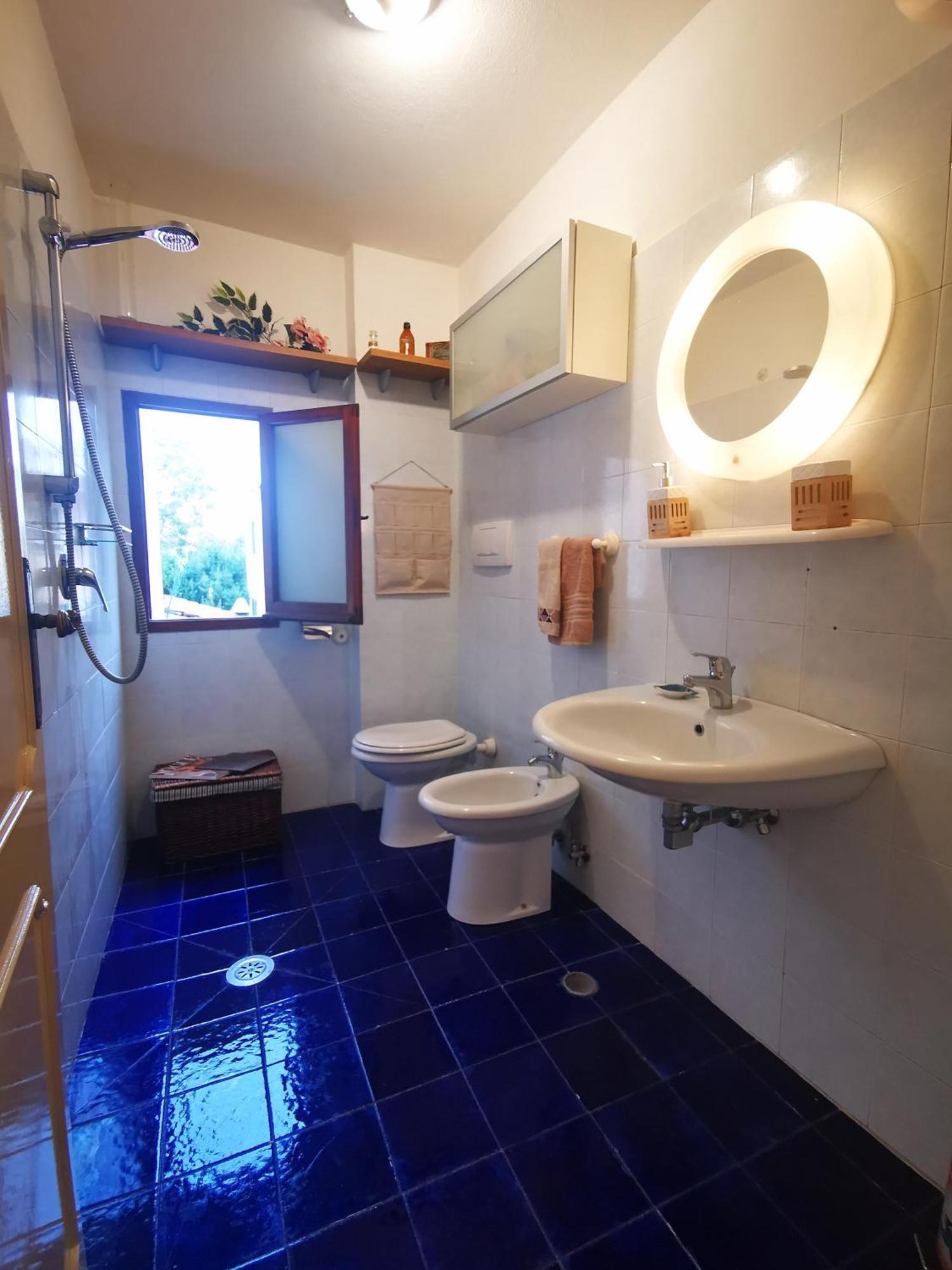 Flore Apartment *